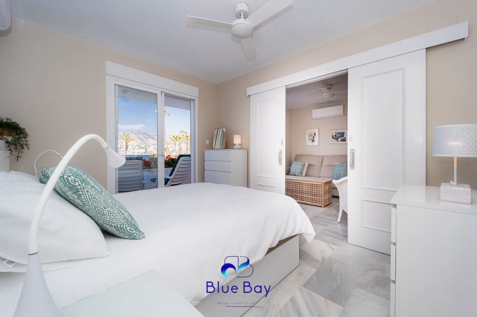 1 sovrum Lägenhet att hyra i La Herradura med pool garage - 1 200 € (Ref: 8699381)