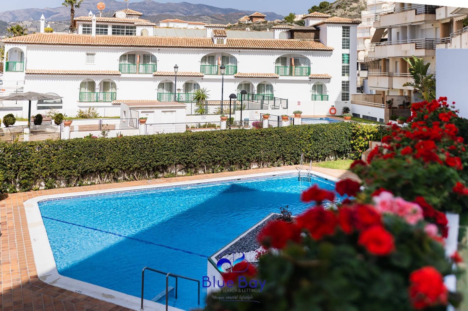 1 sovrum Lägenhet att hyra i La Herradura med pool garage - 1 200 € (Ref: 8699381)