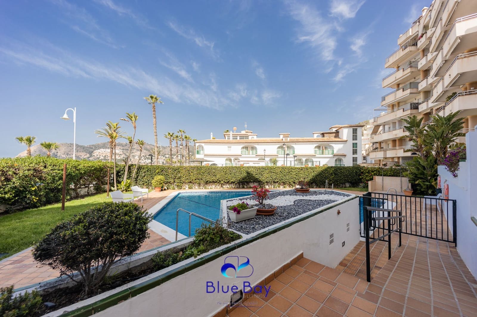 1 sovrum Lägenhet att hyra i La Herradura med pool garage - 1 200 € (Ref: 8699381)