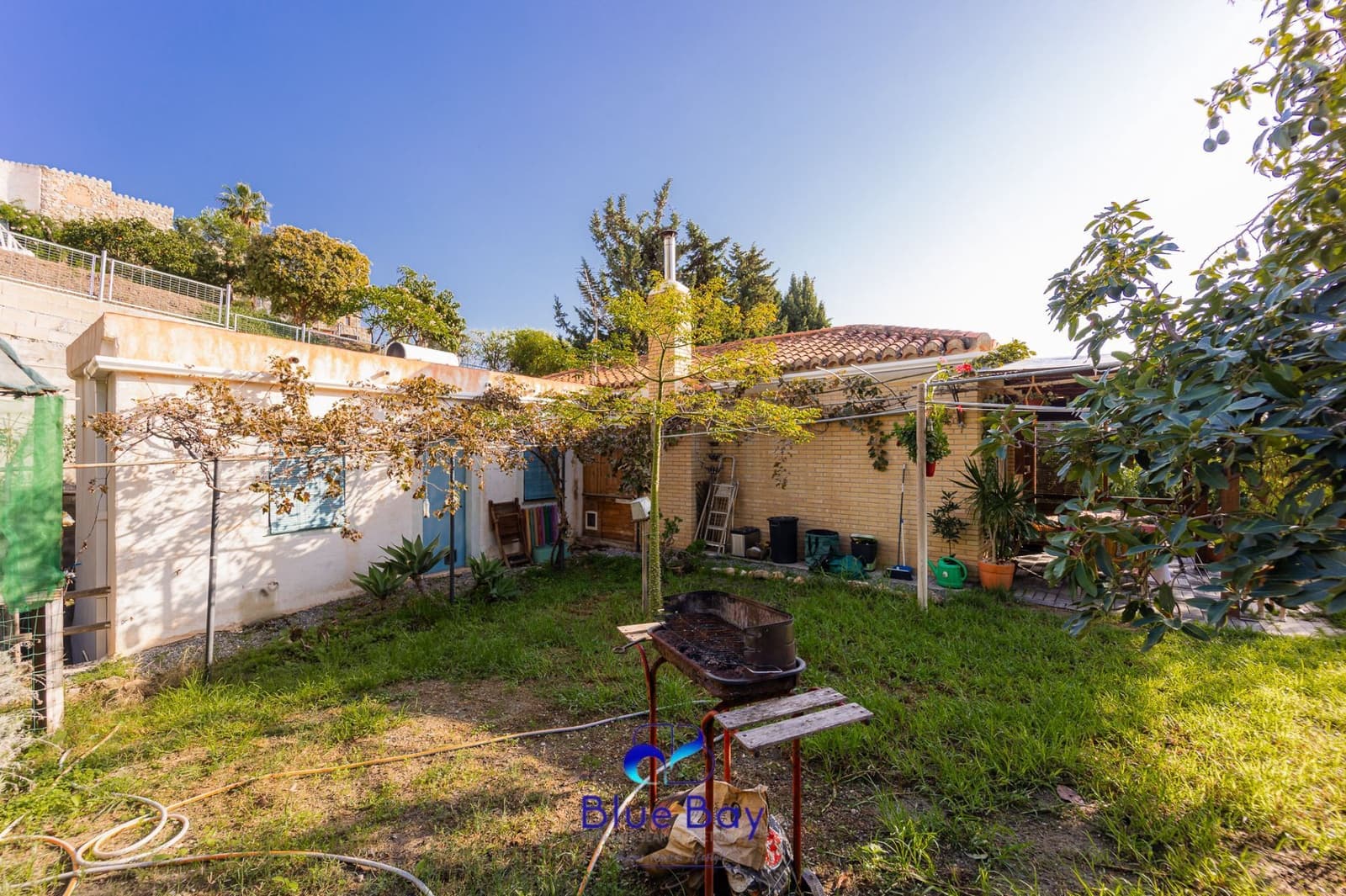 5 bedroom Villa for sale in La Herradura with pool garage - € 2,500,000 (Ref: 8750205)