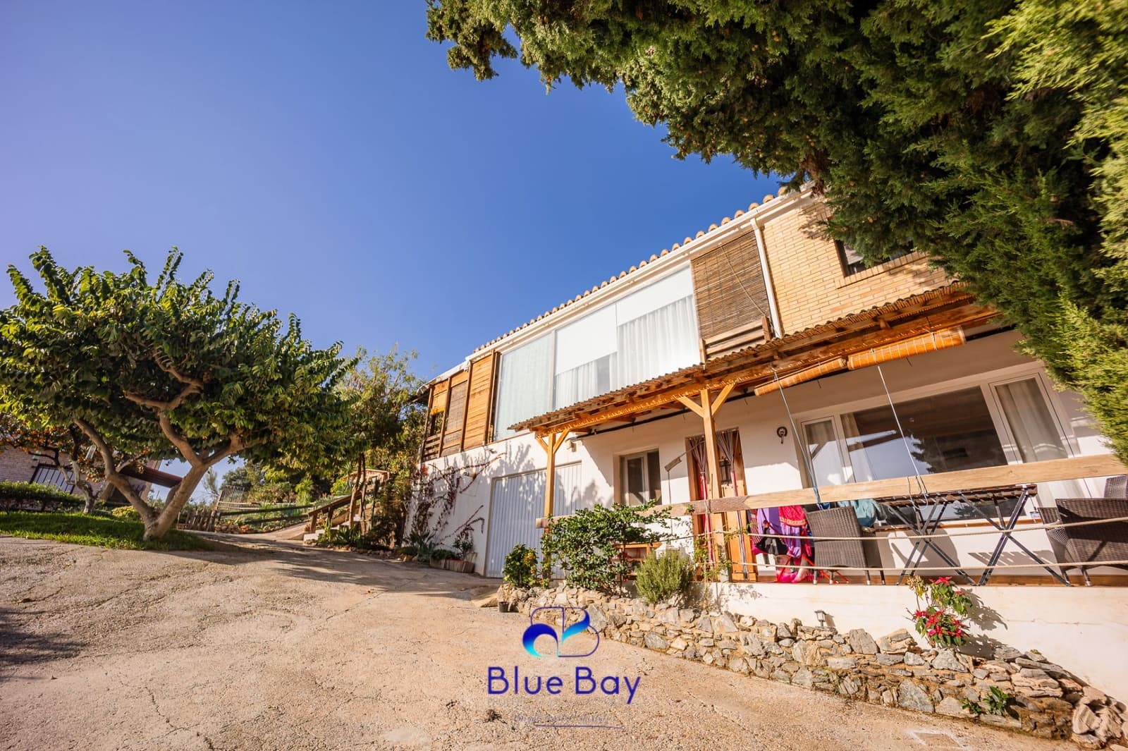 5 bedroom Villa for sale in La Herradura with pool garage - € 2,500,000 (Ref: 8750205)