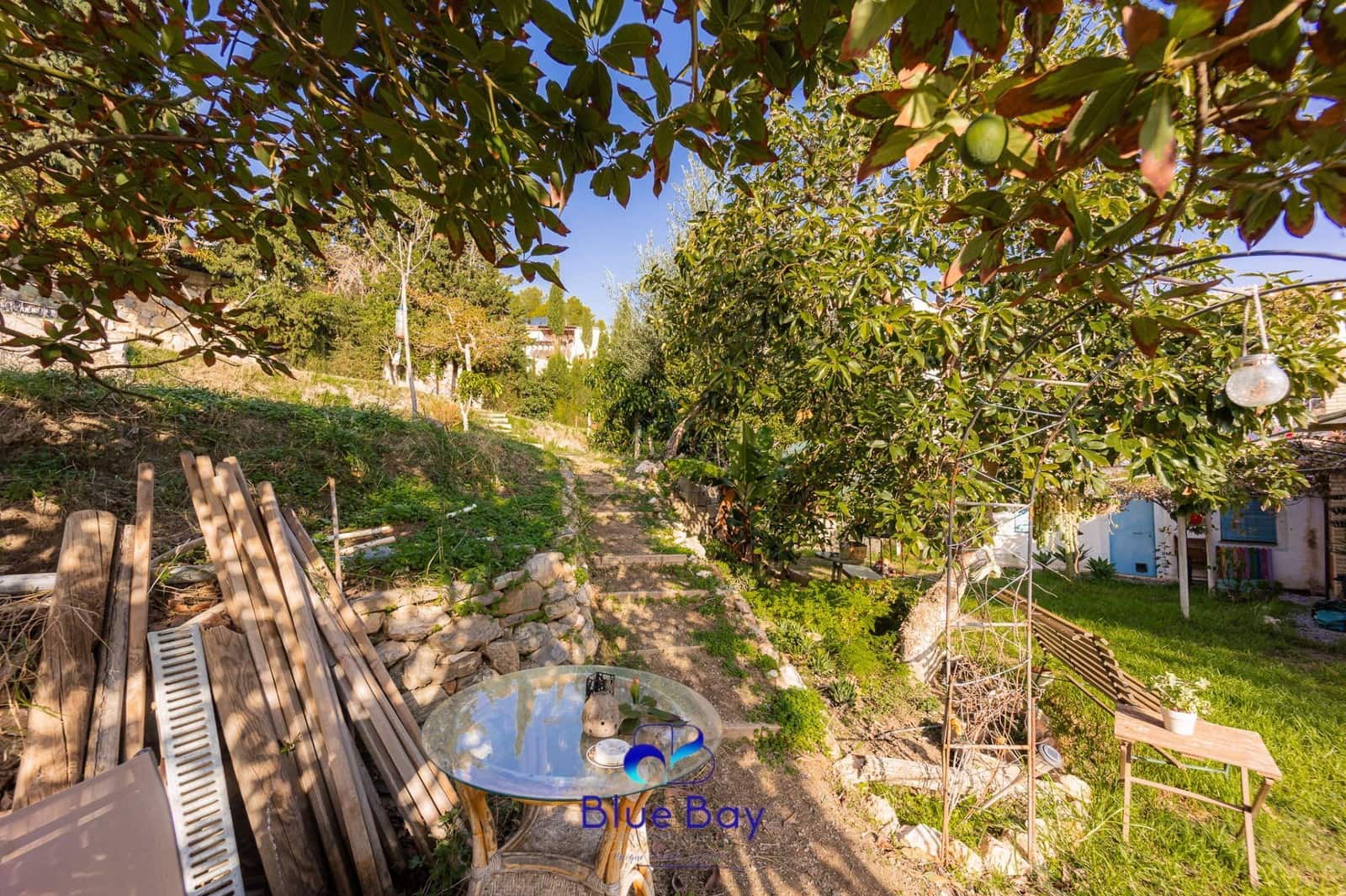 5 bedroom Villa for sale in La Herradura with pool garage - € 2,500,000 (Ref: 8750205)