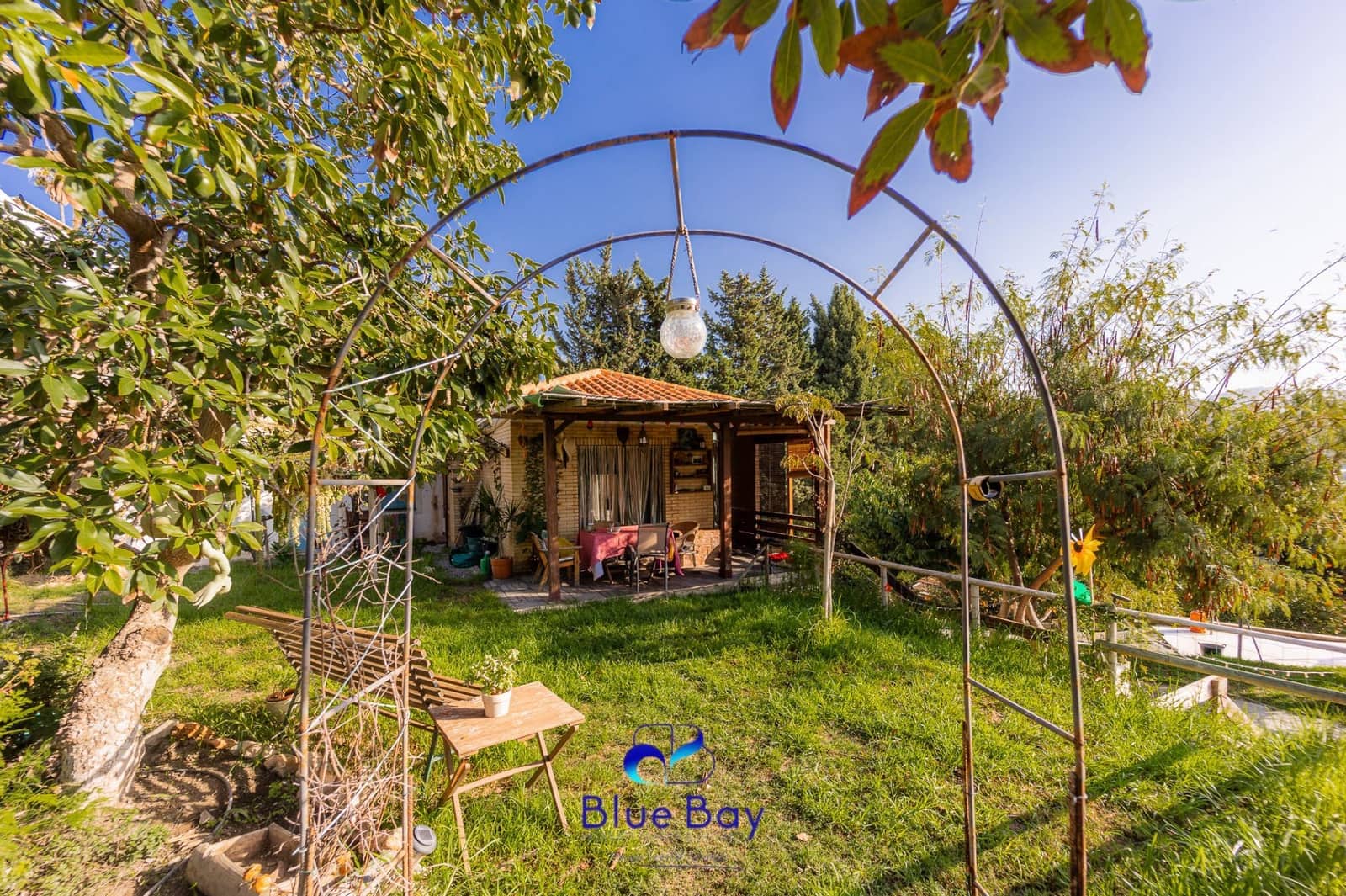 5 bedroom Villa for sale in La Herradura with pool garage - € 2,500,000 (Ref: 8750205)