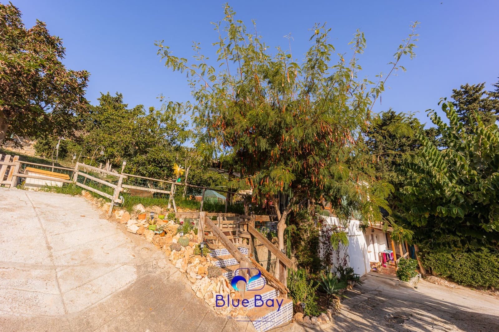 5 bedroom Villa for sale in La Herradura with pool garage - € 2,500,000 (Ref: 8750205)