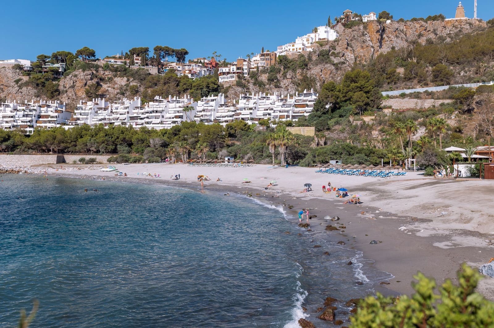 2 bedroom Apartment for sale in La Herradura with pool - € 375,000 (Ref: 8812350)
