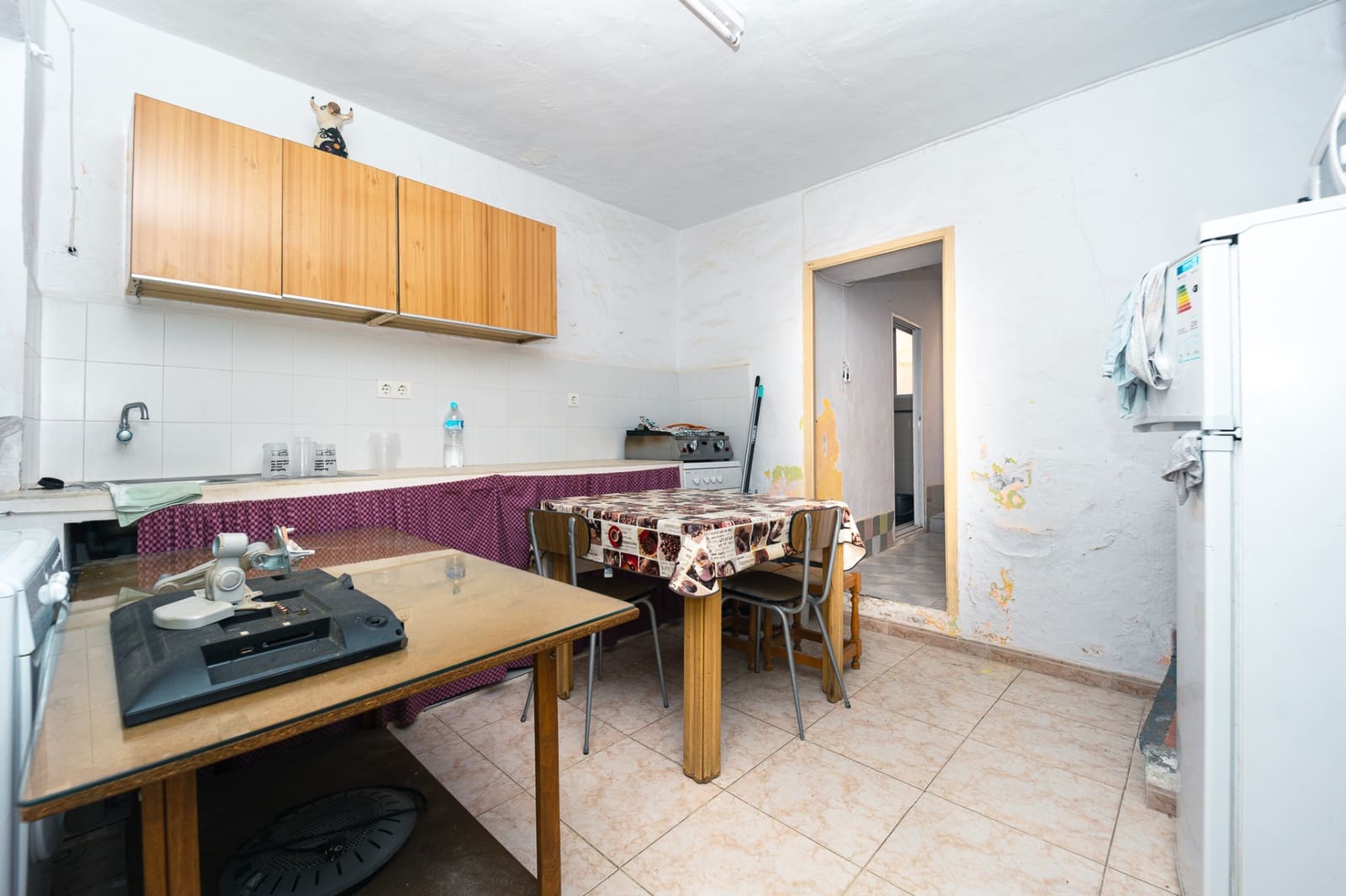 5 soveværelse Byhus til salg i La Herradura - € 265.000 (Ref: 9134005)