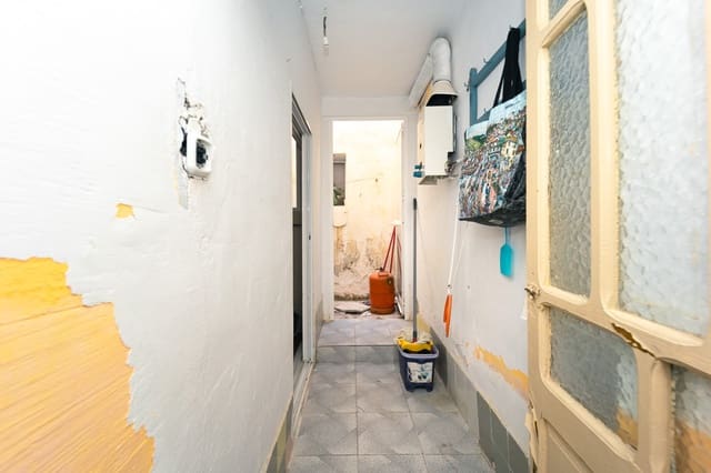 5 soveværelse Byhus til salg i La Herradura, Almuñécar - € 265.000 (Ref: 9134005)