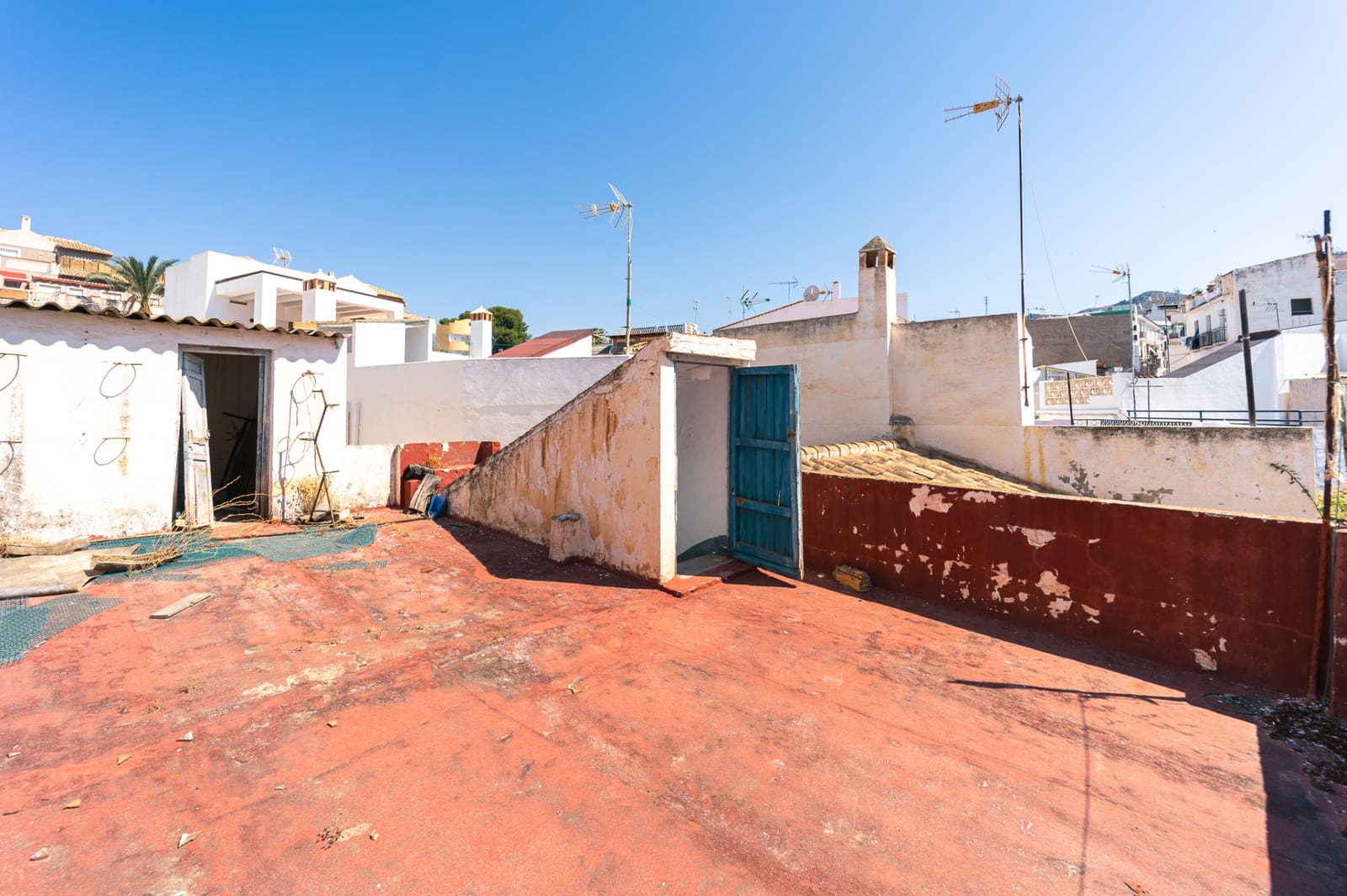 5 soveværelse Byhus til salg i La Herradura - € 265.000 (Ref: 9134005)