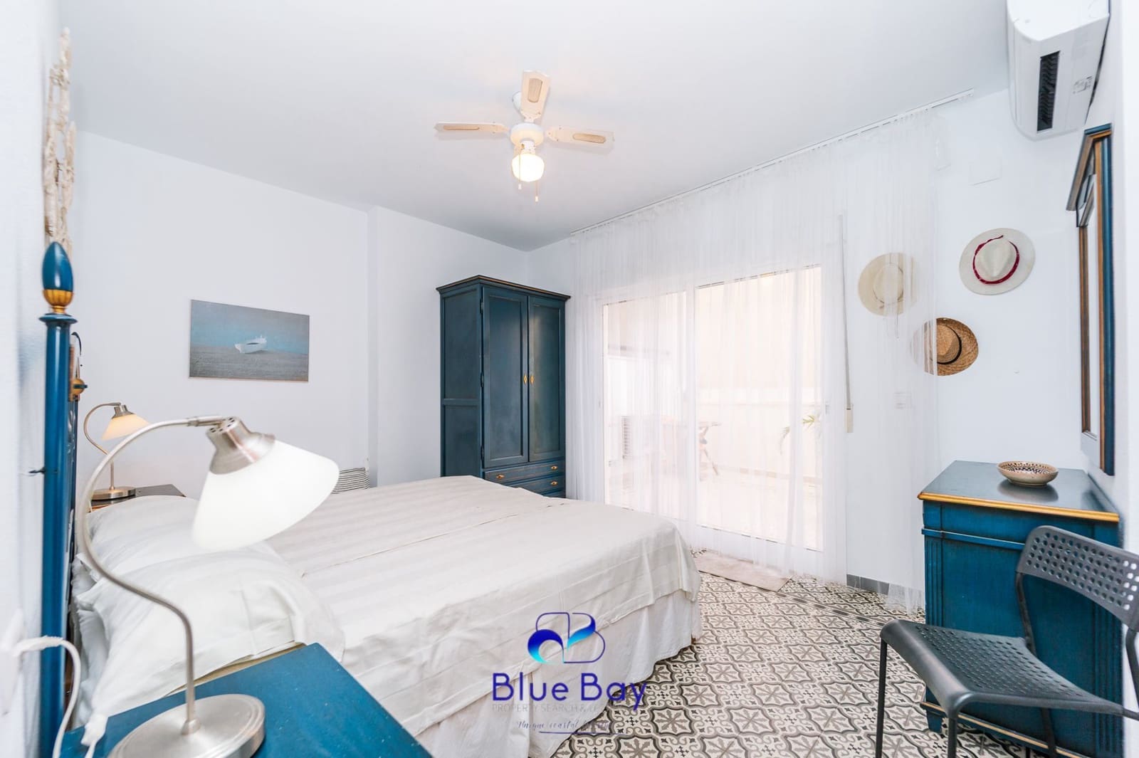 3 bedroom Apartment for sale in La Herradura with garage - € 370,000 (Ref: 9235981)