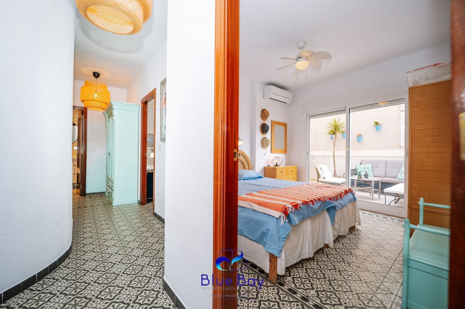 3 bedroom Apartment for sale in La Herradura with garage - € 370,000 (Ref: 9235981)