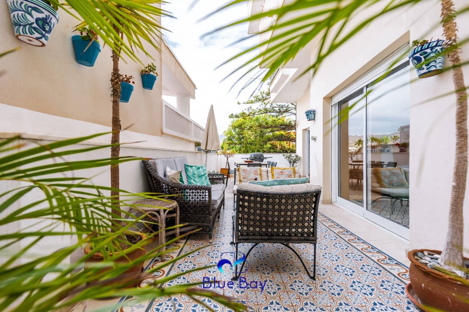 3 bedroom Apartment for sale in La Herradura with garage - € 370,000 (Ref: 9235981)