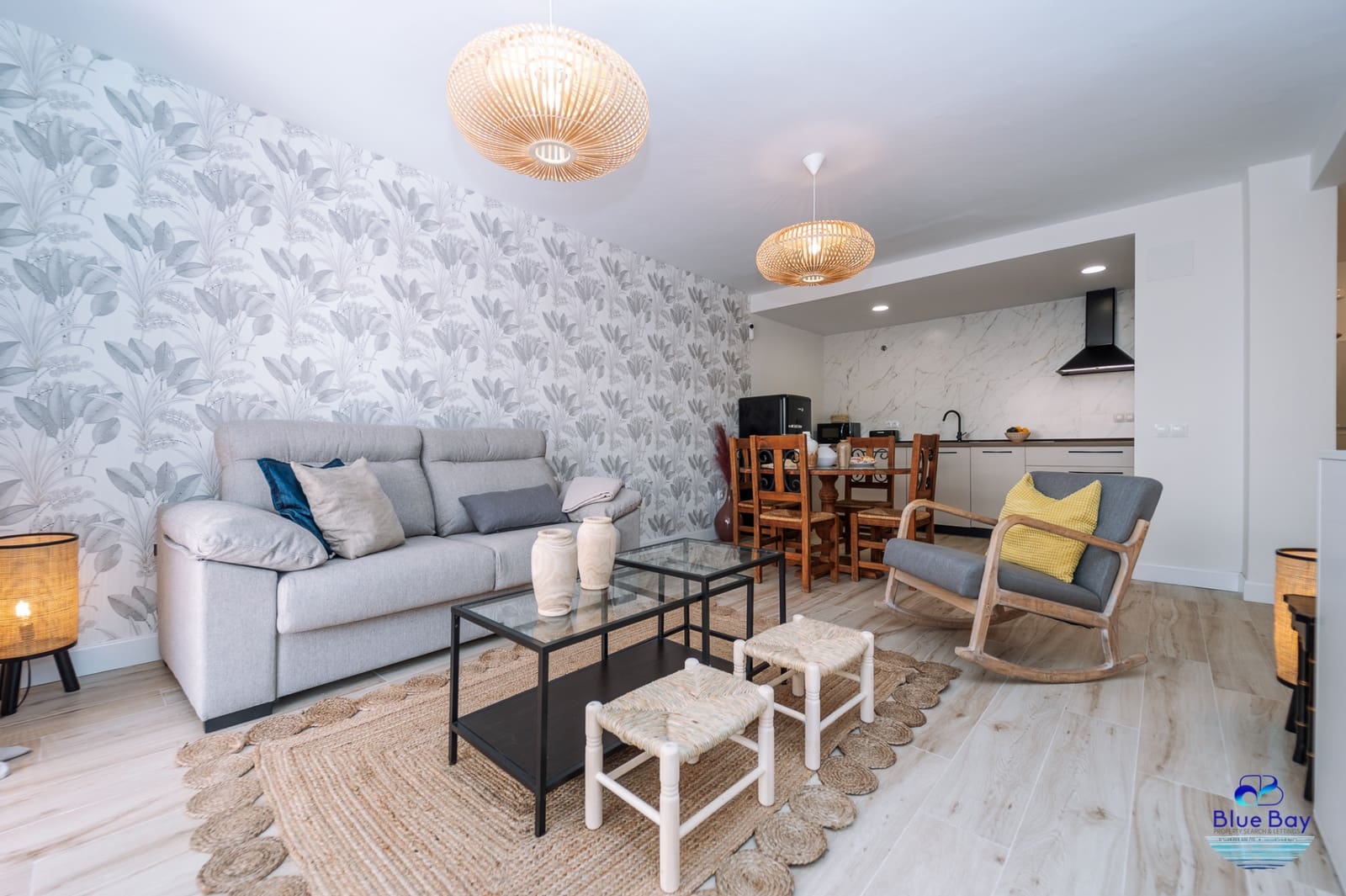 1 slaapkamer Appartement te huur in La Herradura met zwembad garage - € 950 (Ref: 9272072)