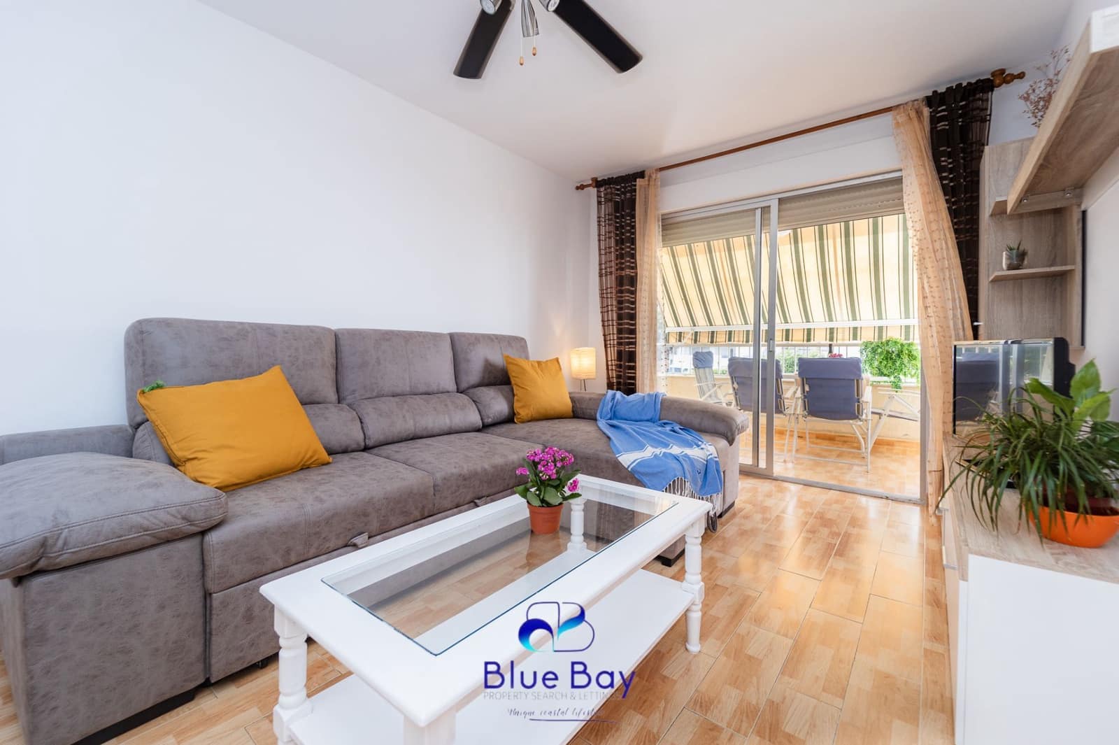 2 camera da letto Appartamento da affittare in La Herradura - 1.150 € (Rif: 9272073)