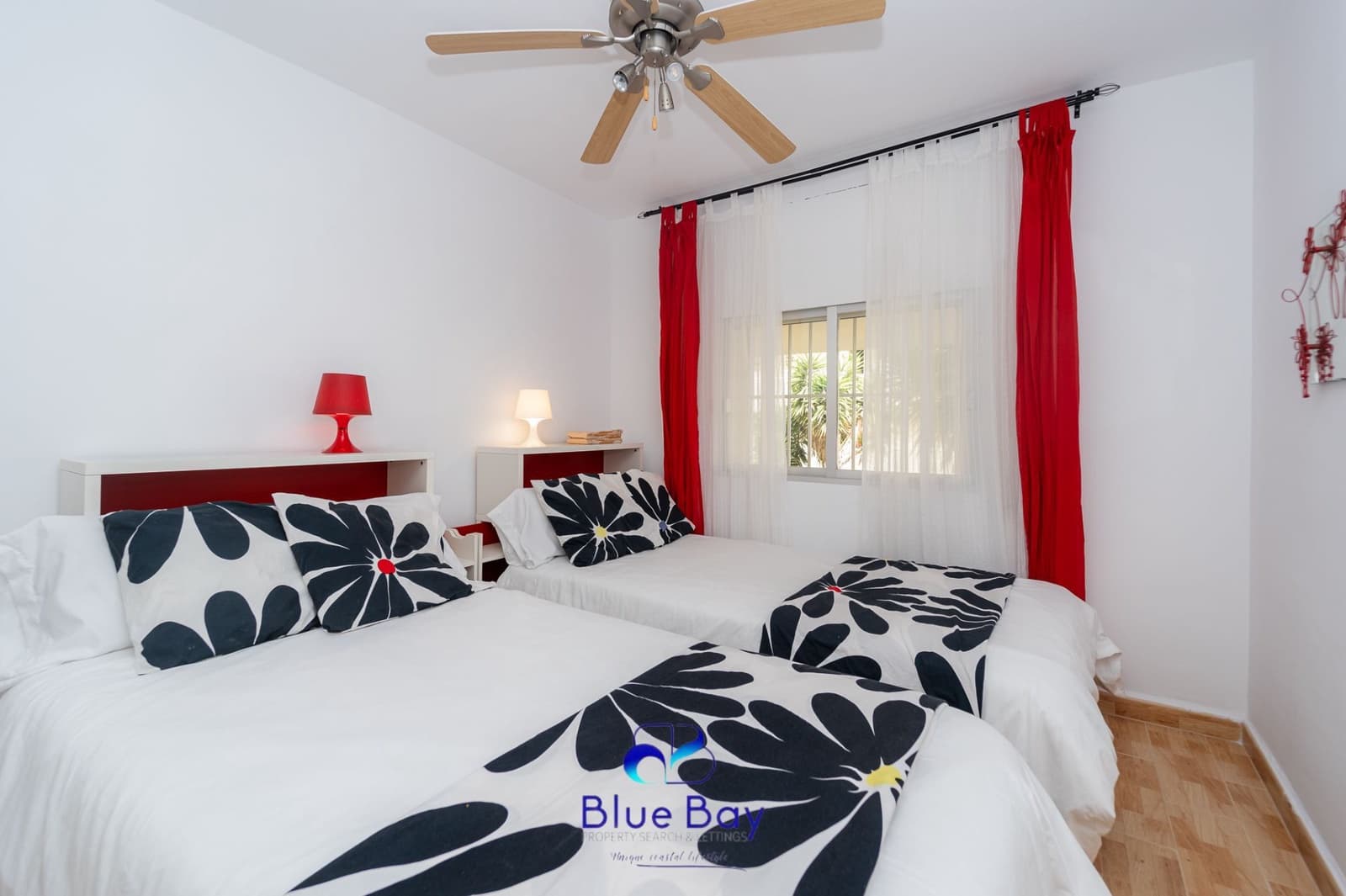 2 camera da letto Appartamento da affittare in La Herradura - 1.150 € (Rif: 9272073)