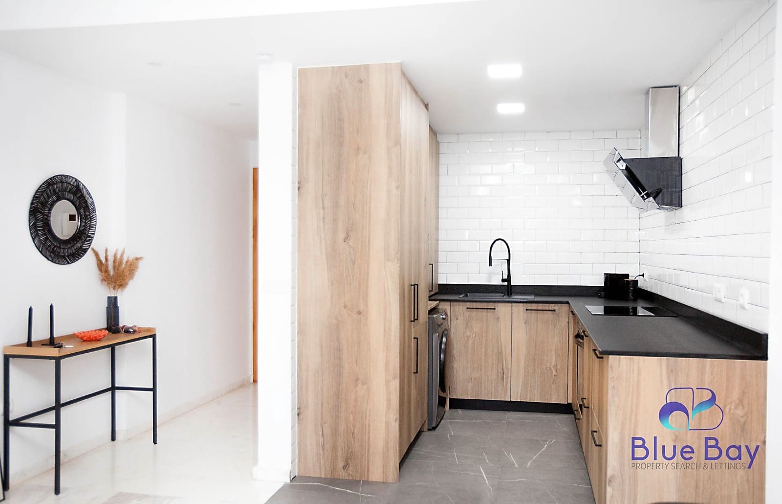 2 sypialnia Apartament do wynajęcia w La Herradura z basenem garażem - 1 400 € (Ref: 9272074)