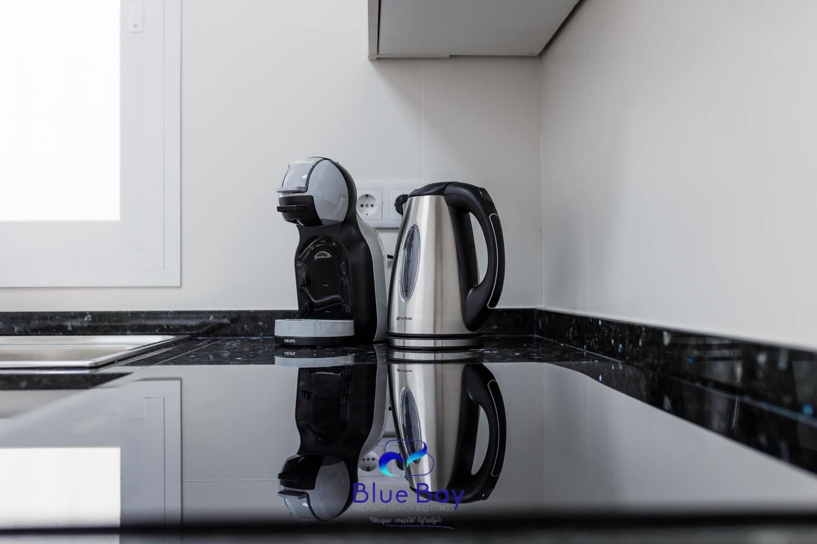 2 makuuhuone Omakotitalo vuokrattavana paikassa La Herradura - 1 150 € (Ref: 9272076)