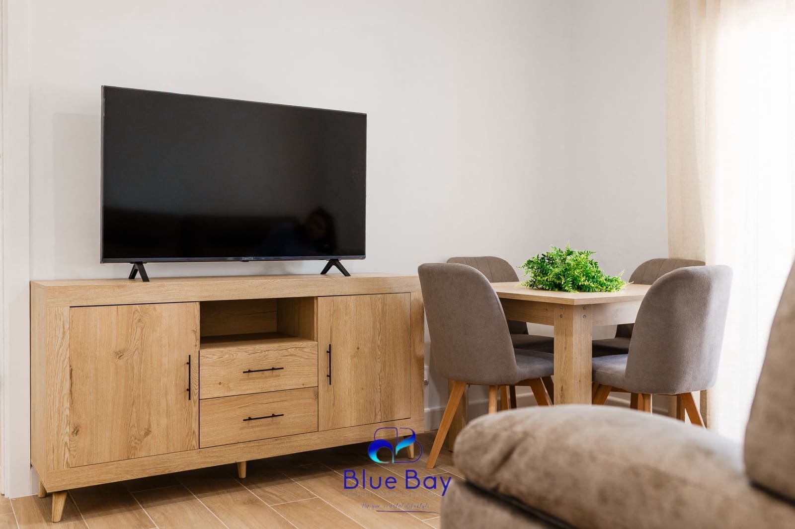 2 makuuhuone Omakotitalo vuokrattavana paikassa La Herradura - 1 150 € (Ref: 9272076)