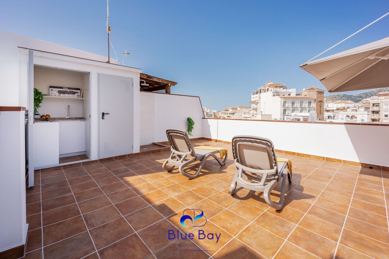 2 makuuhuone Omakotitalo vuokrattavana paikassa La Herradura - 1 150 € (Ref: 9272076)