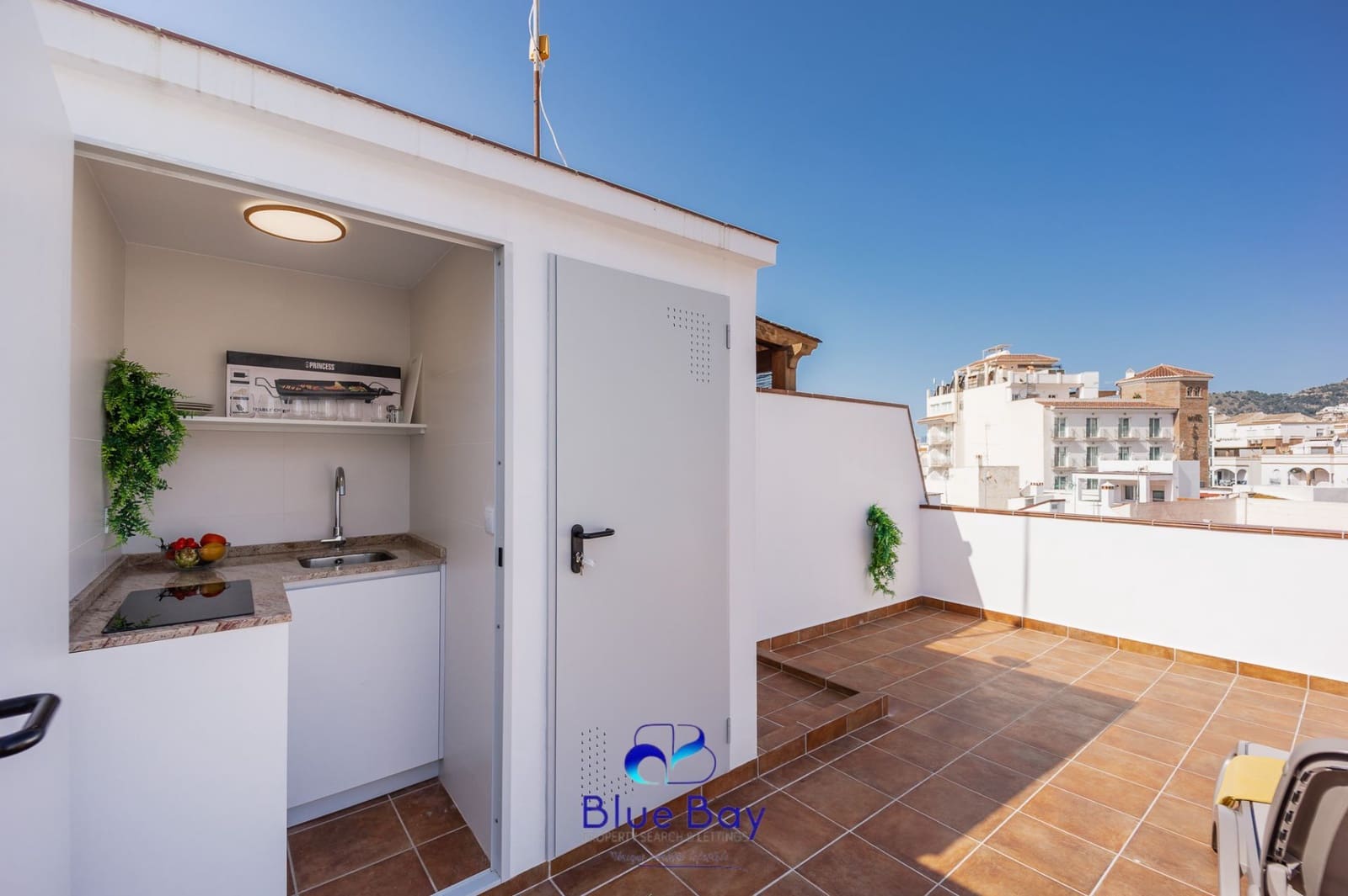 2 makuuhuone Omakotitalo vuokrattavana paikassa La Herradura - 1 150 € (Ref: 9272076)