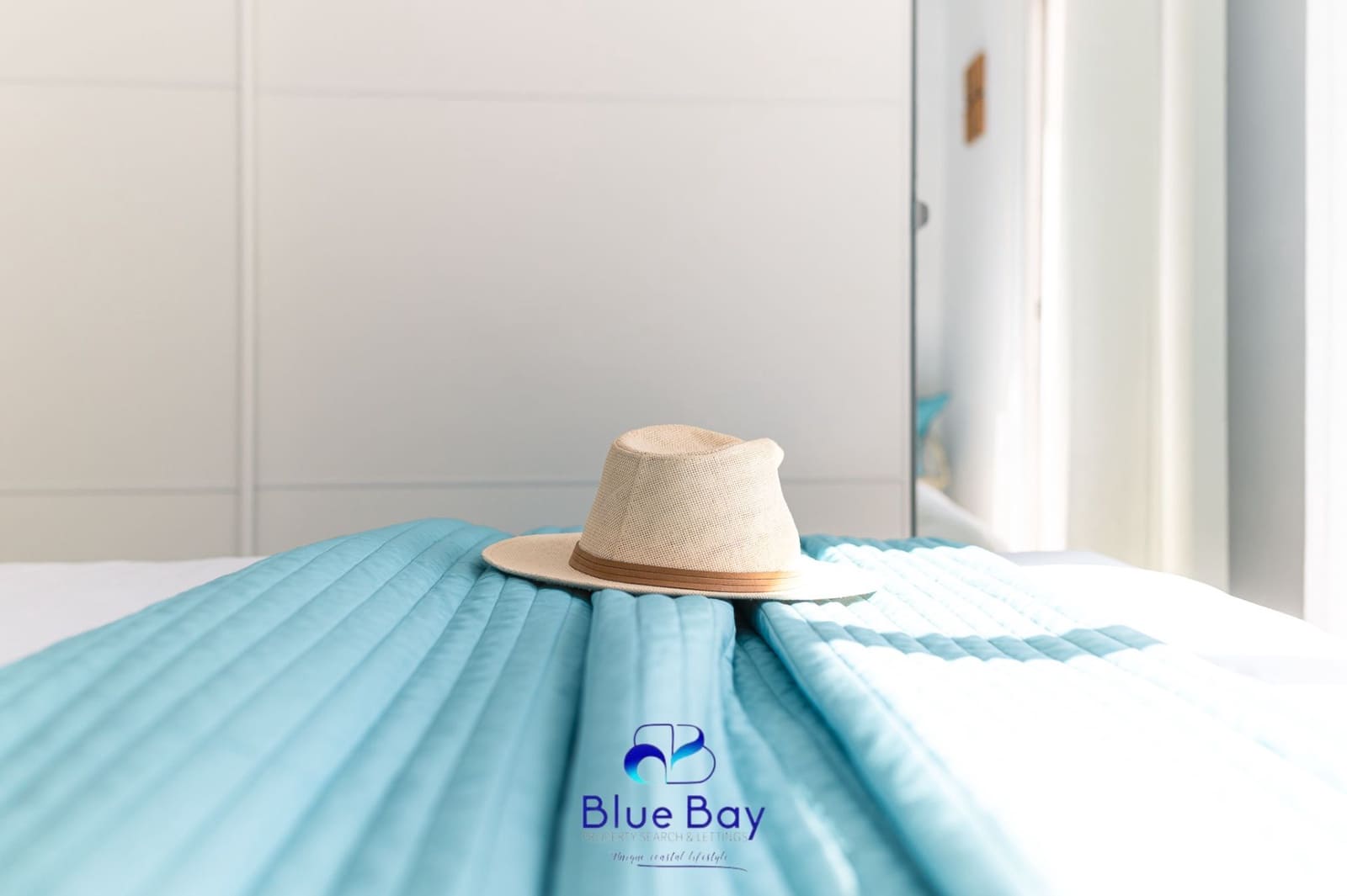 2 bedroom Apartment for rent in La Herradura with garage - € 1,350 (Ref: 9272077)