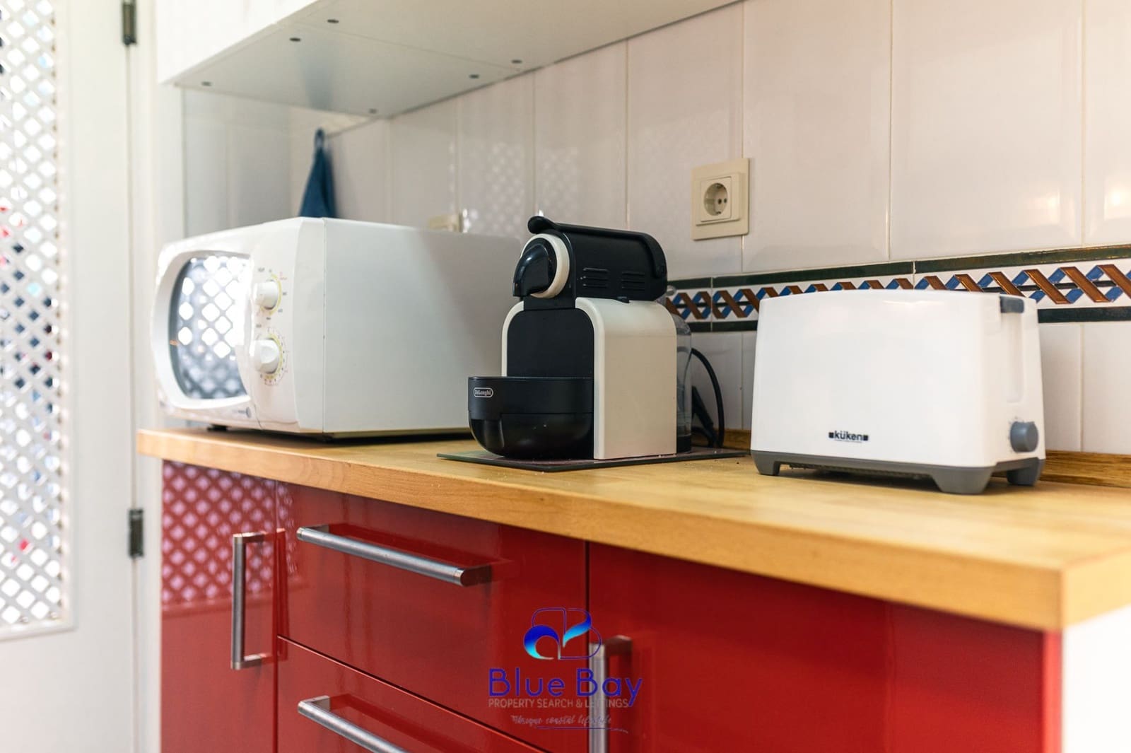 2 bedroom Apartment for rent in La Herradura with garage - € 1,350 (Ref: 9272077)