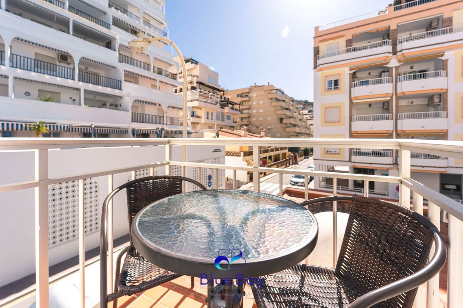 2 bedroom Apartment for rent in La Herradura with garage - € 1,350 (Ref: 9272077)