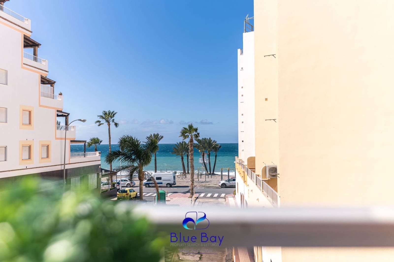 2 bedroom Apartment for rent in La Herradura with garage - € 1,350 (Ref: 9272077)