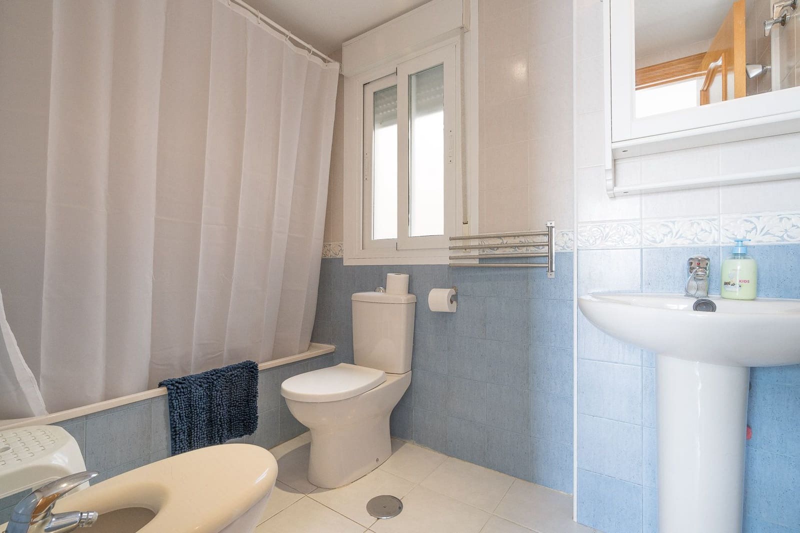 2 soveværelse Lejlighed til leje i La Herradura med garage - € 1.400 (Ref: 9272078)