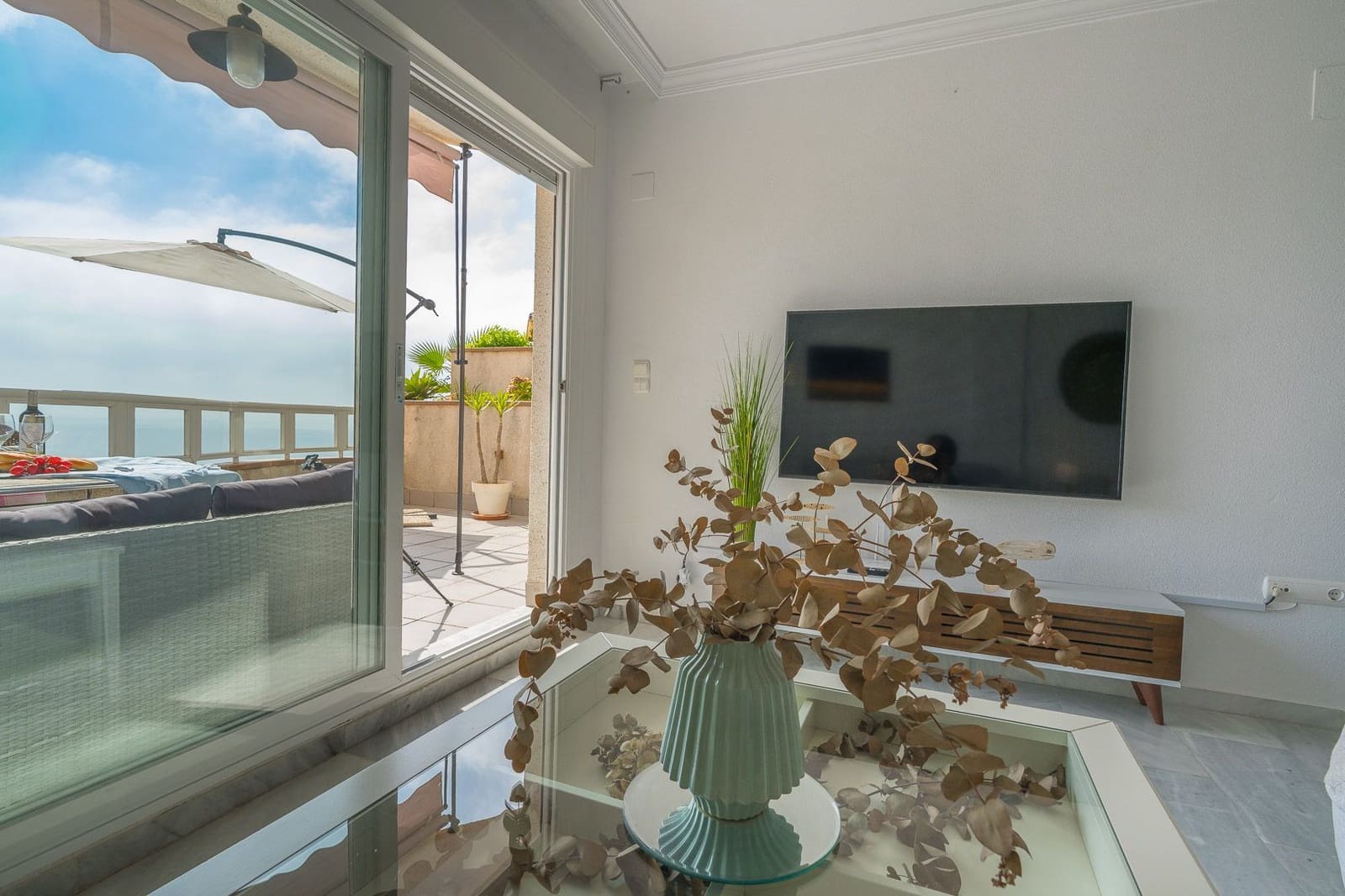 2 soveværelse Lejlighed til leje i La Herradura med garage - € 1.400 (Ref: 9272078)