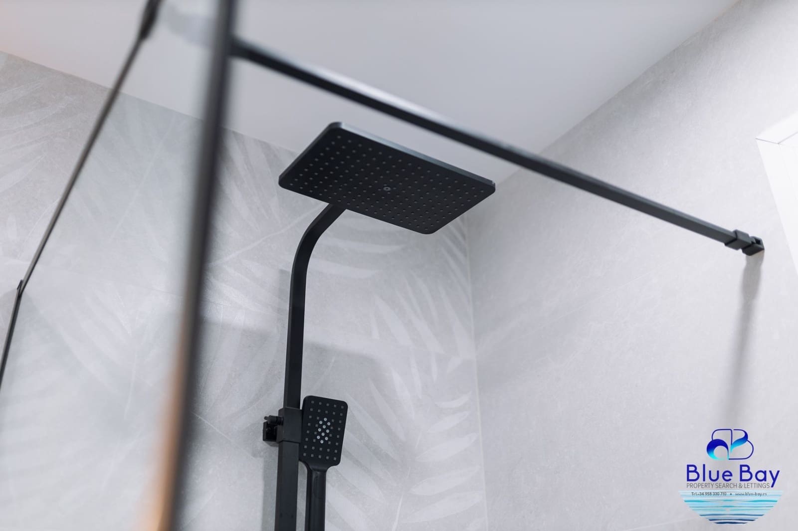 1 soveværelse Lejlighed til leje i La Herradura med swimmingpool - € 950 (Ref: 9272079)