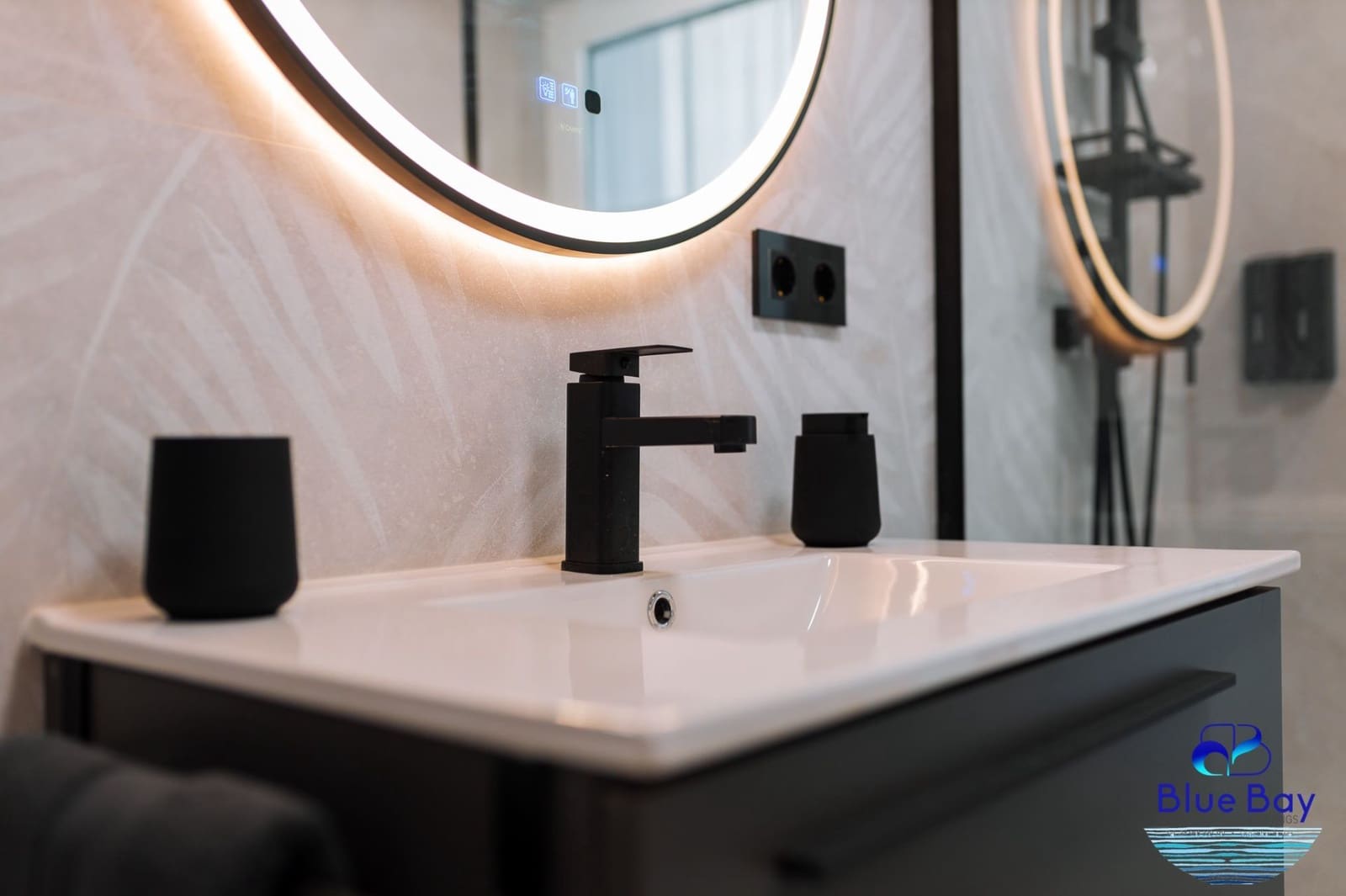 1 soveværelse Lejlighed til leje i La Herradura med swimmingpool - € 950 (Ref: 9272079)