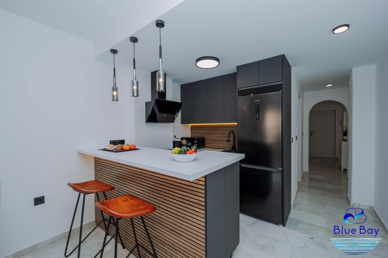 1 soveværelse Lejlighed til leje i La Herradura med swimmingpool - € 950 (Ref: 9272079)