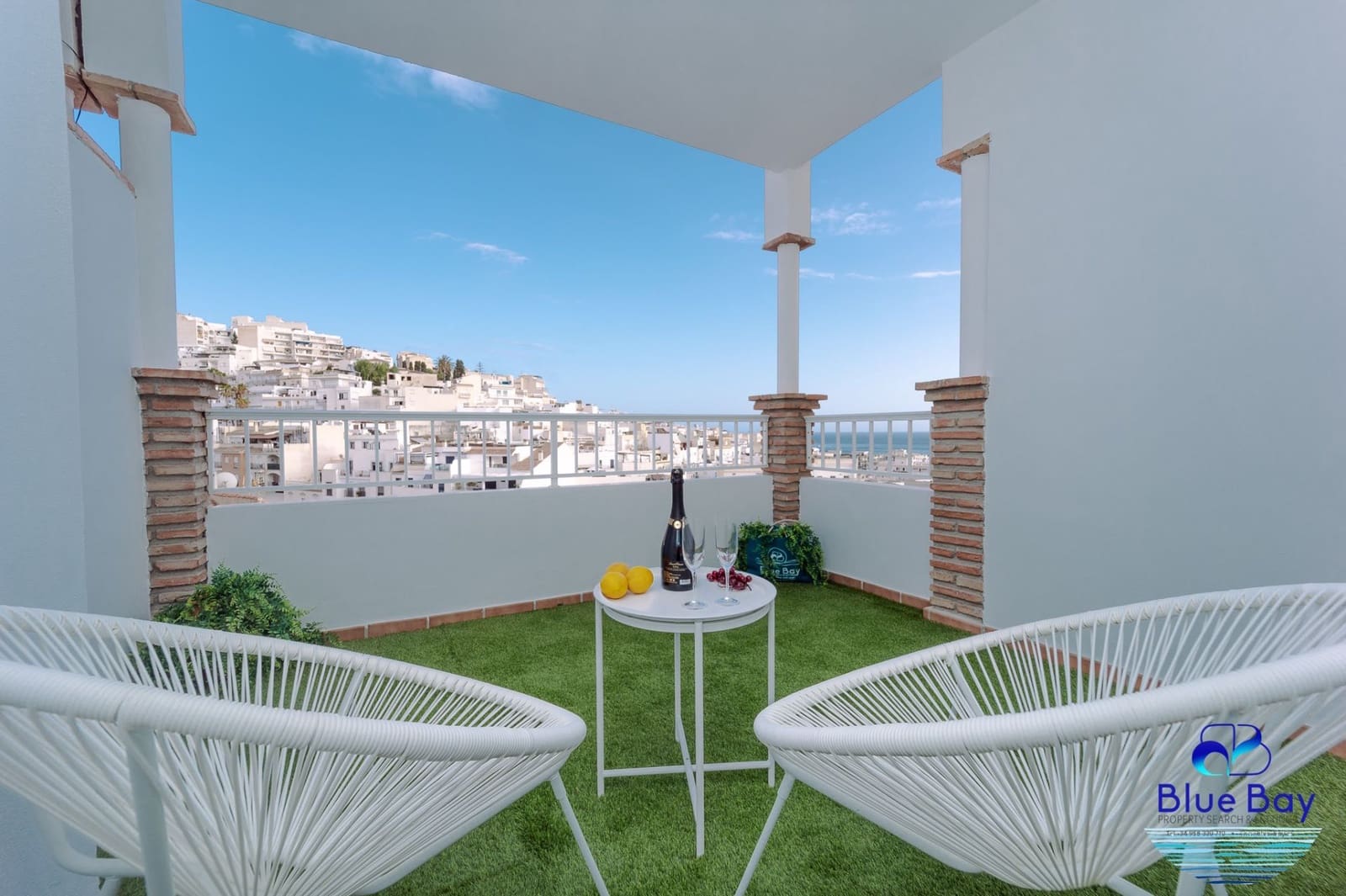 1 soveværelse Lejlighed til leje i La Herradura med swimmingpool - € 950 (Ref: 9272079)