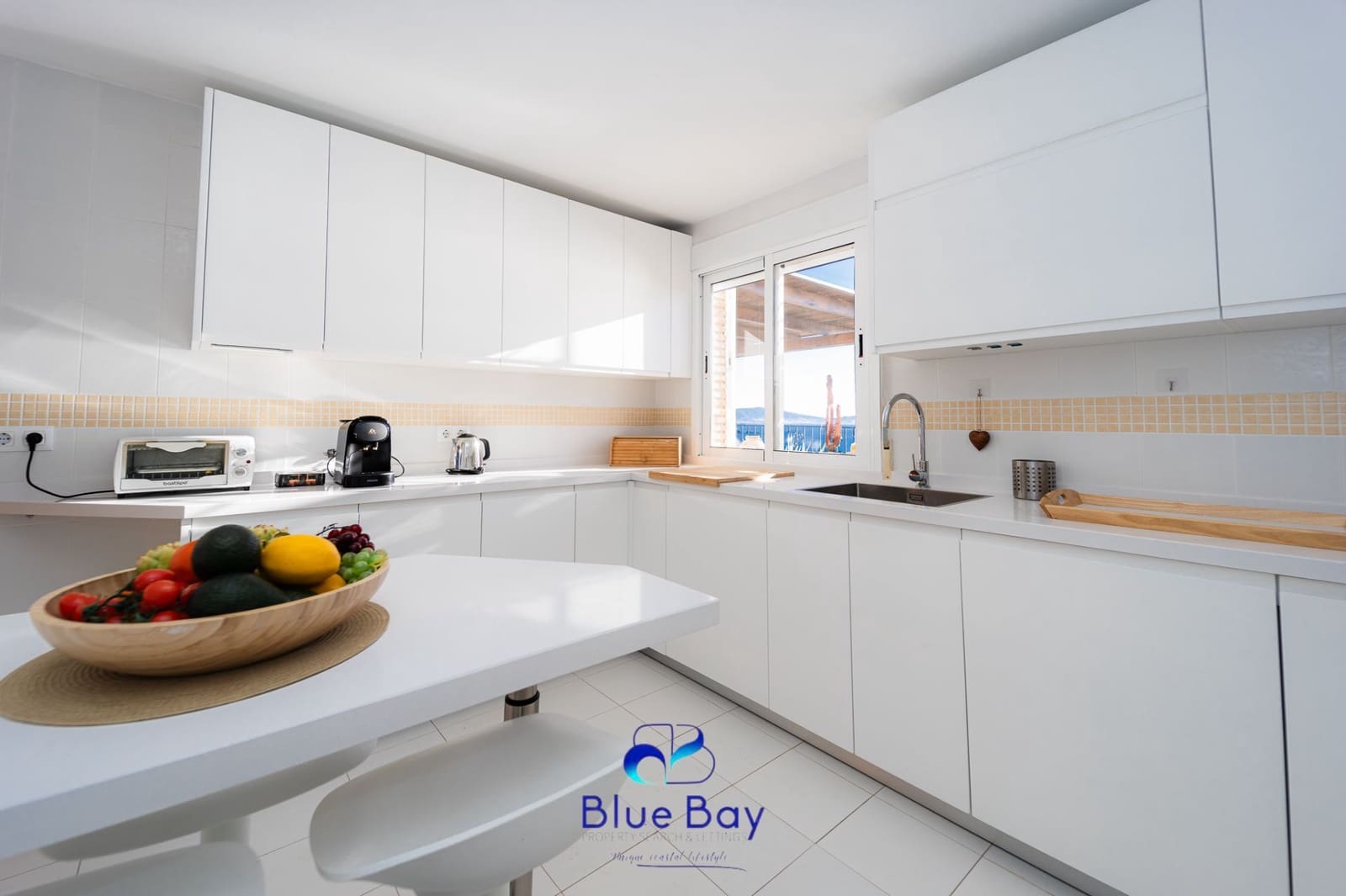 2 sypialnia Apartament do wynajęcia w La Herradura - 1 500 € (Ref: 9272080)