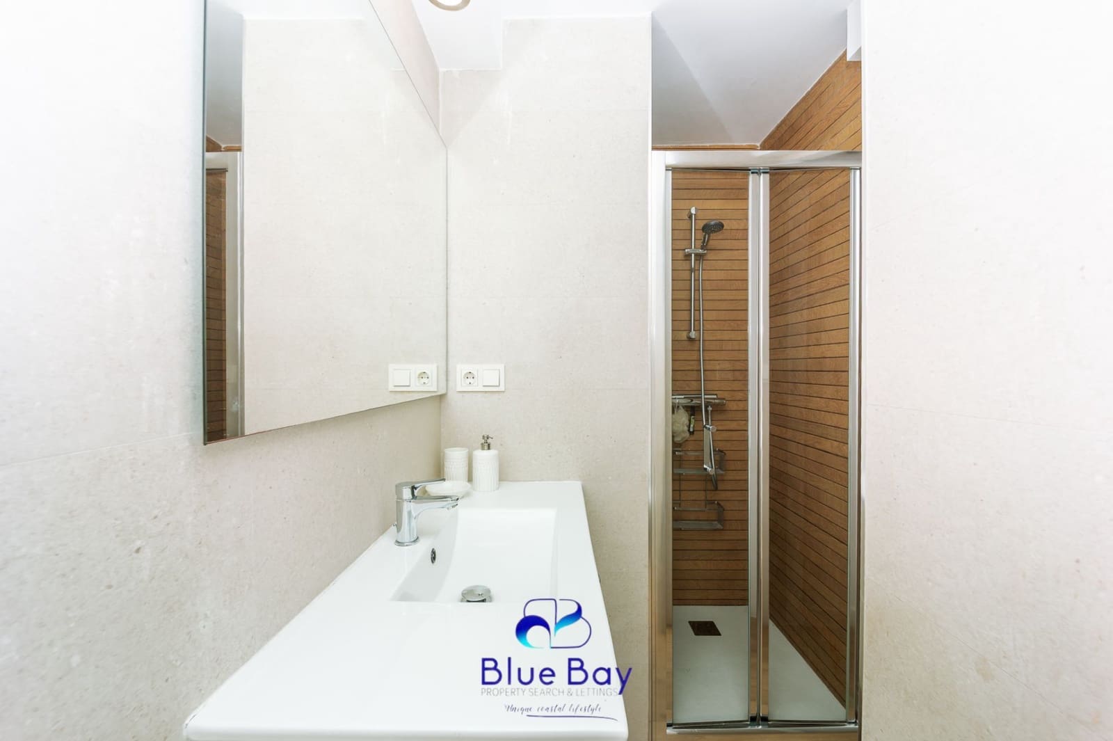 3 makuuhuone Huoneisto vuokrattavana paikassa La Herradura - 1 650 € (Ref: 9361933)