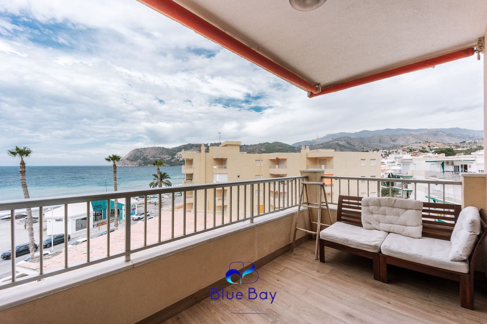 3 makuuhuone Huoneisto vuokrattavana paikassa La Herradura - 1 650 € (Ref: 9361933)