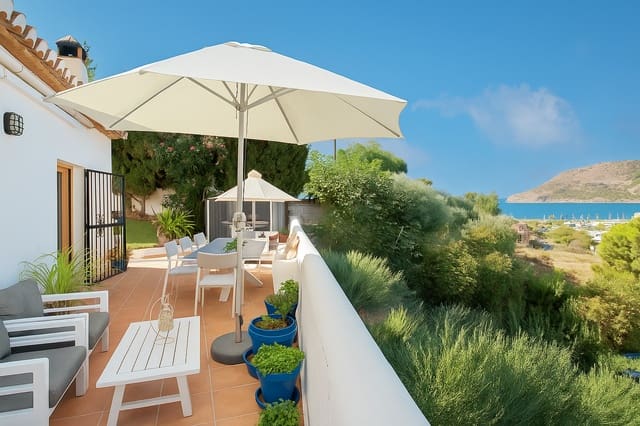 3 chambre Villa/Maison à vendre à La Herradura, Almuñécar avec piscine garage - 525 000 € (Ref: 9387384)