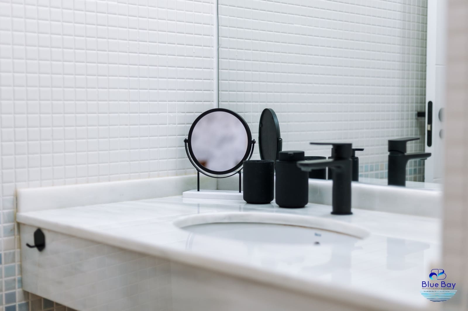 1 soverom Leilighet til salgs i La Herradura med svømmebasseng garasje - € 280 000 (Ref: 9395715)