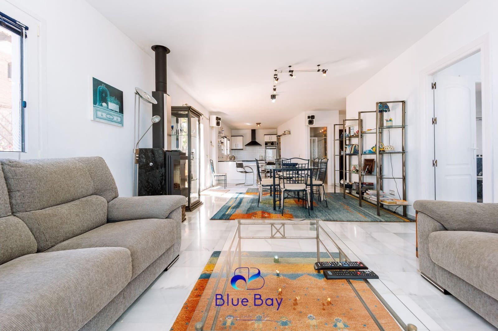 3 slaapkamer Halfvrijstaande villa te koop in La Herradura met zwembad garage - € 650.000 (Ref: 9424275)