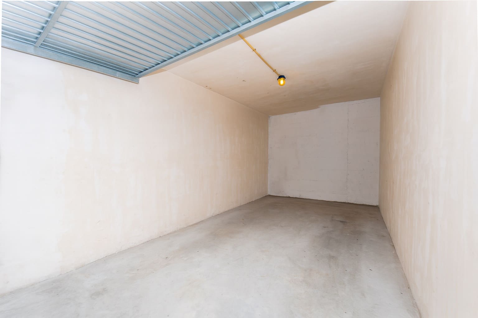 2 slaapkamer Appartement te koop in La Herradura met garage - € 330.000 (Ref: 9439479)