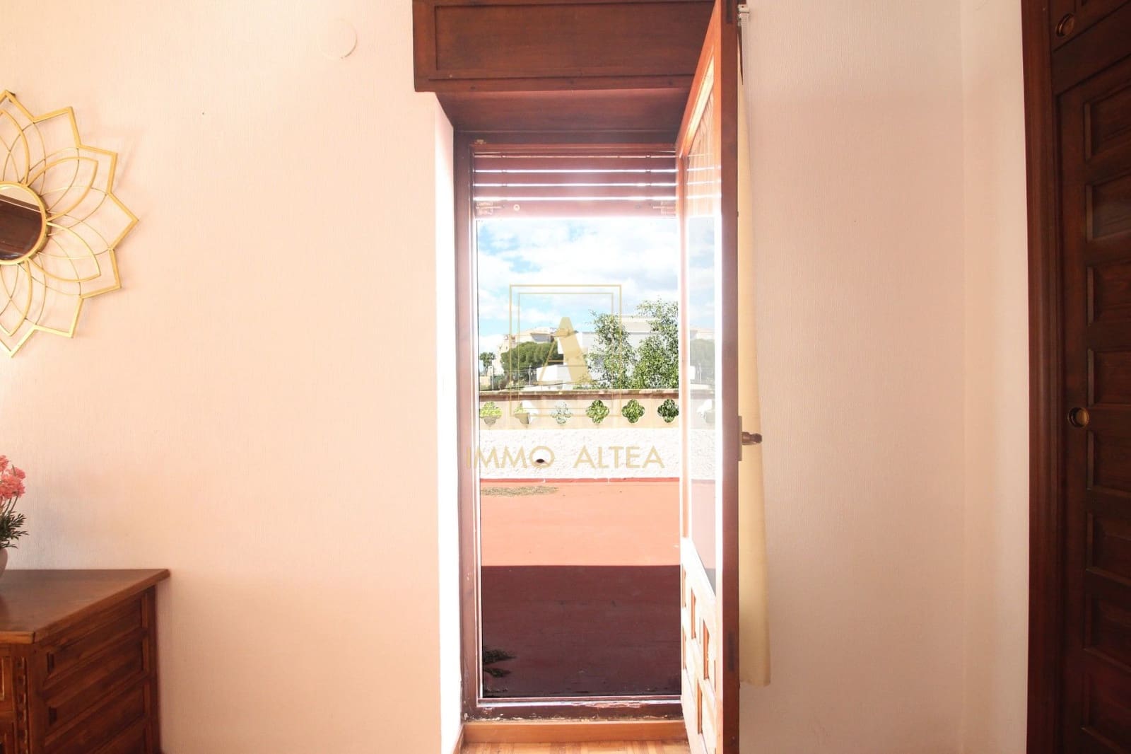 4 soveværelse Villa til salg i Alicante by med garage - € 1.090.000 (Ref: 10004980)