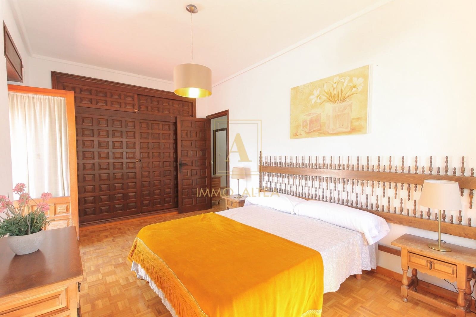4 soveværelse Villa til salg i Alicante by med garage - € 1.090.000 (Ref: 10004980)