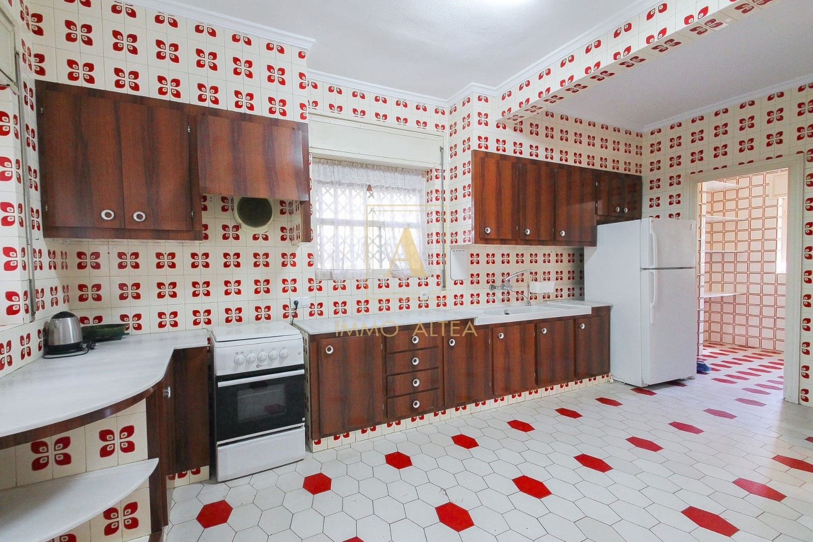 4 soveværelse Villa til salg i Alicante by med garage - € 1.090.000 (Ref: 10004980)