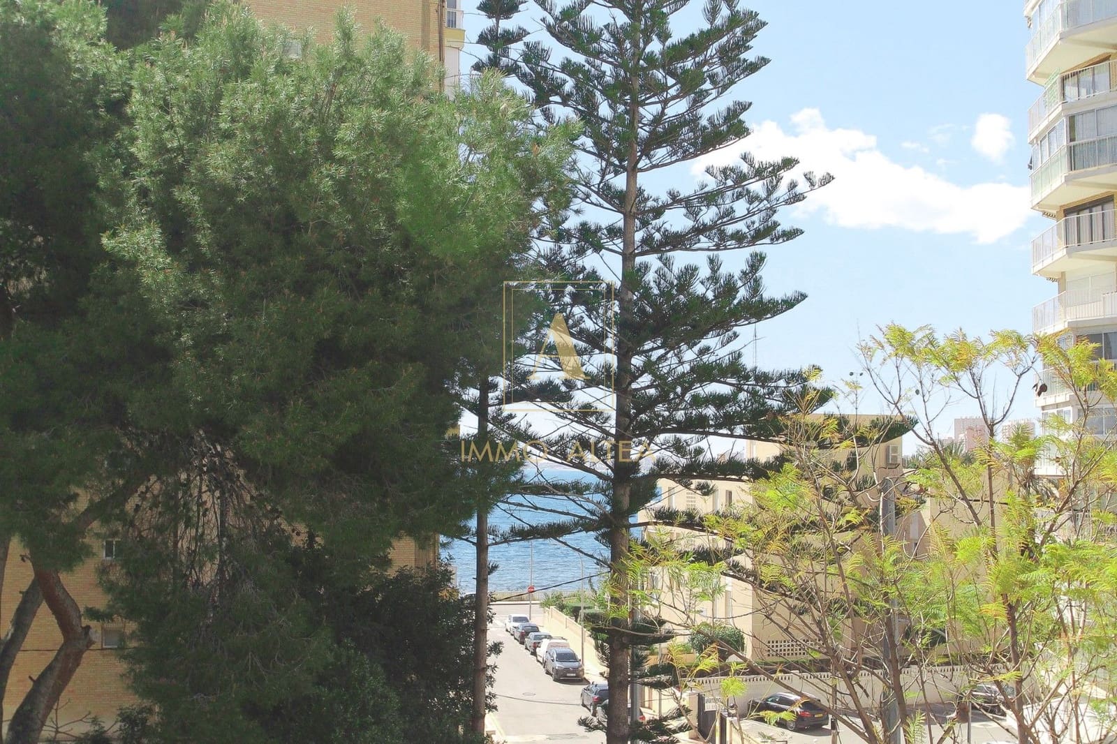 4 soveværelse Villa til salg i Alicante by med garage - € 1.090.000 (Ref: 10004980)