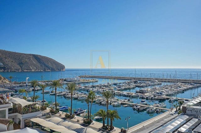 4 slaapkamer Villa te koop in Alicante stad met zwembad garage - € 2.300.000 (Ref: 10021935)