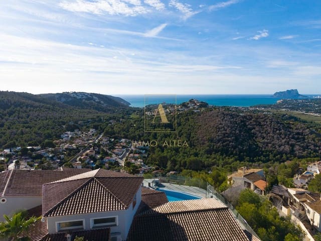 4 quarto Moradia para venda em Moraira, Teulada-Moraira com piscina garagem - 1 990 000 € (Ref: 10021936)