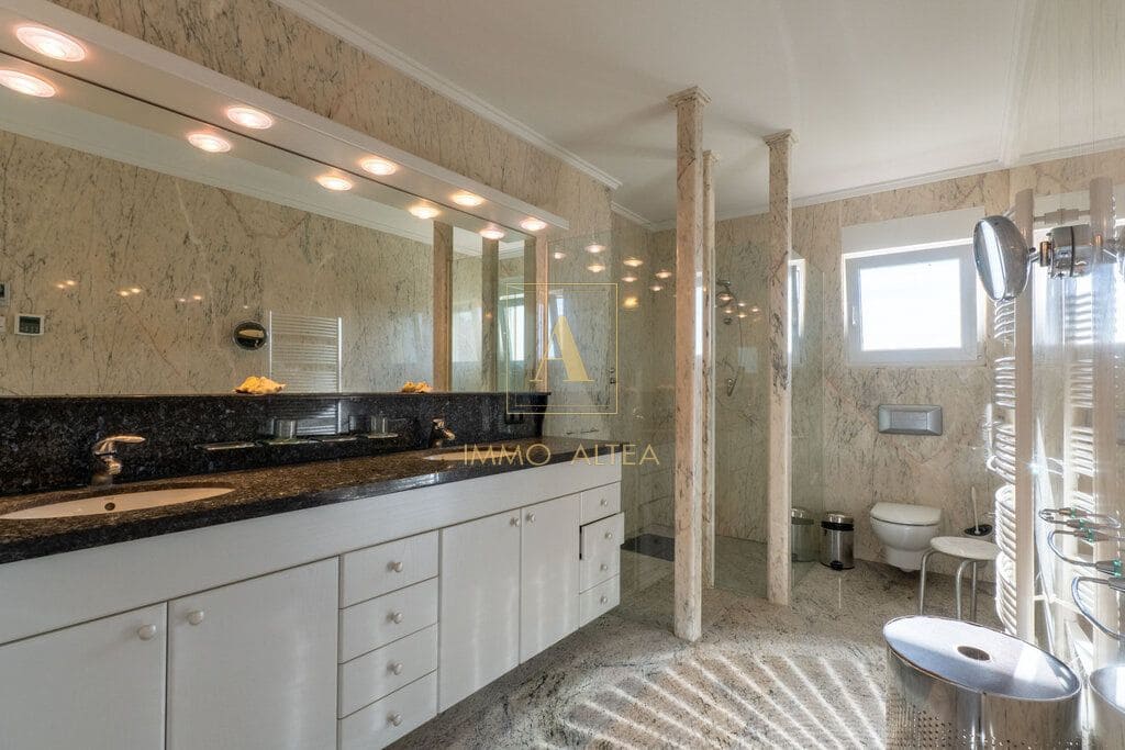 4 quarto Moradia para venda em Moraira com piscina garagem - 1 990 000 € (Ref: 10021936)