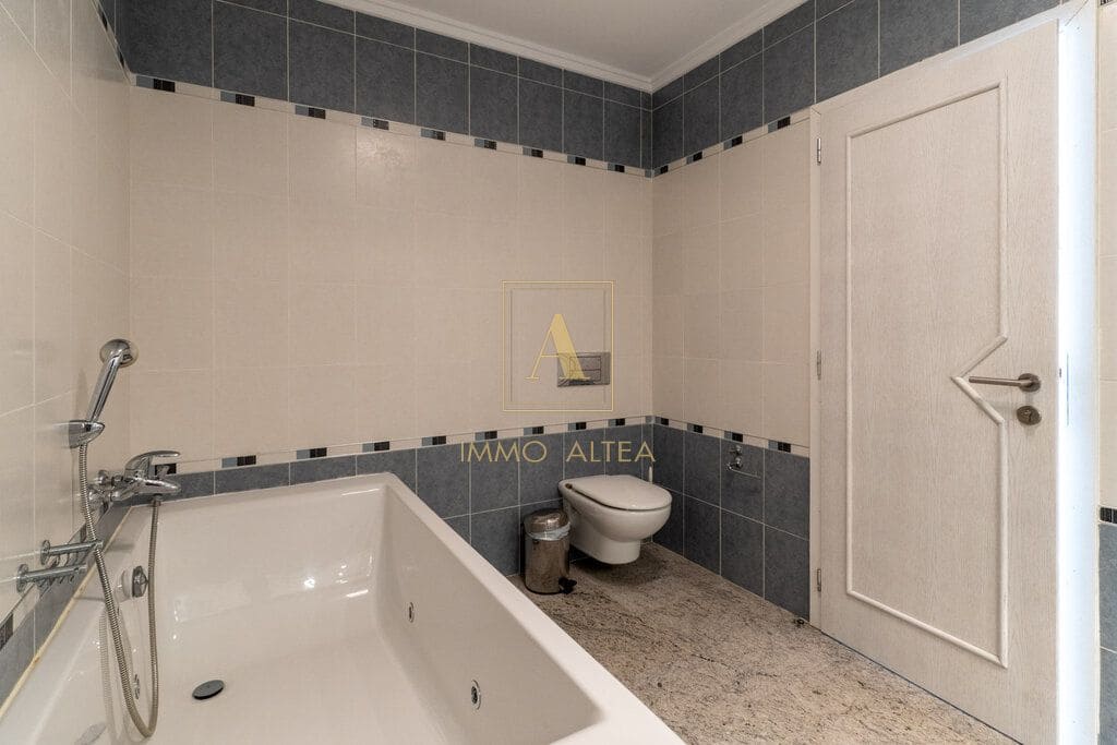 4 quarto Moradia para venda em Moraira com piscina garagem - 1 990 000 € (Ref: 10021936)