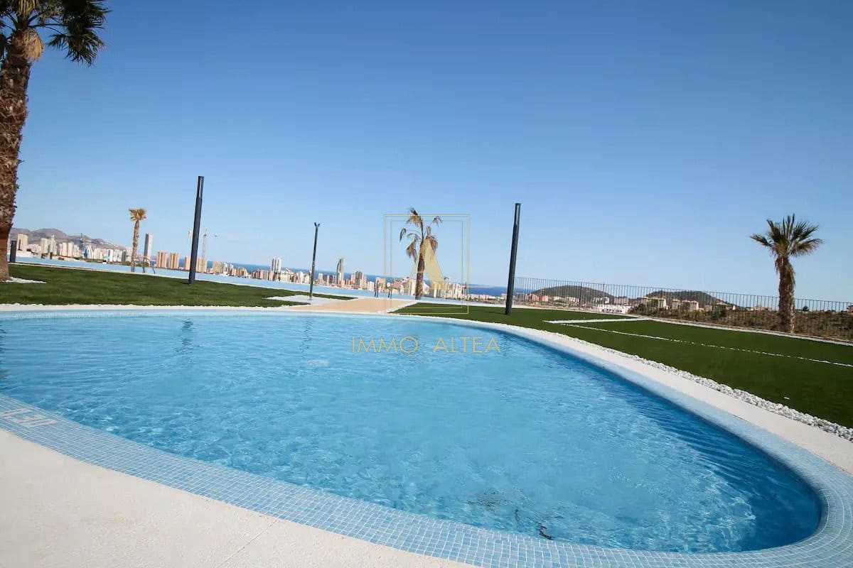 4 sovrum Lägenhet till salu i Alicante stad med pool - 595 000 € (Ref: 10029992)