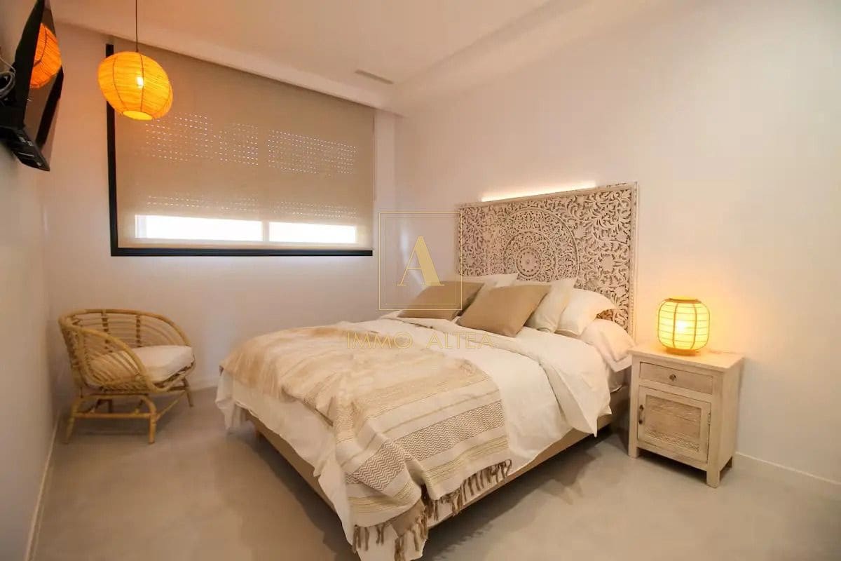 4 sovrum Lägenhet till salu i Alicante stad med pool - 595 000 € (Ref: 10029992)